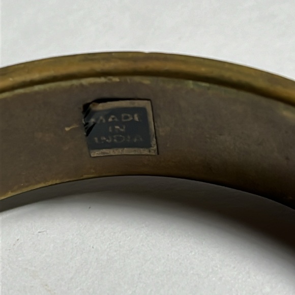 Bangle Bracelet Bone & Brass Inlay, Boho Vintage made in India - Picture 3 of 3